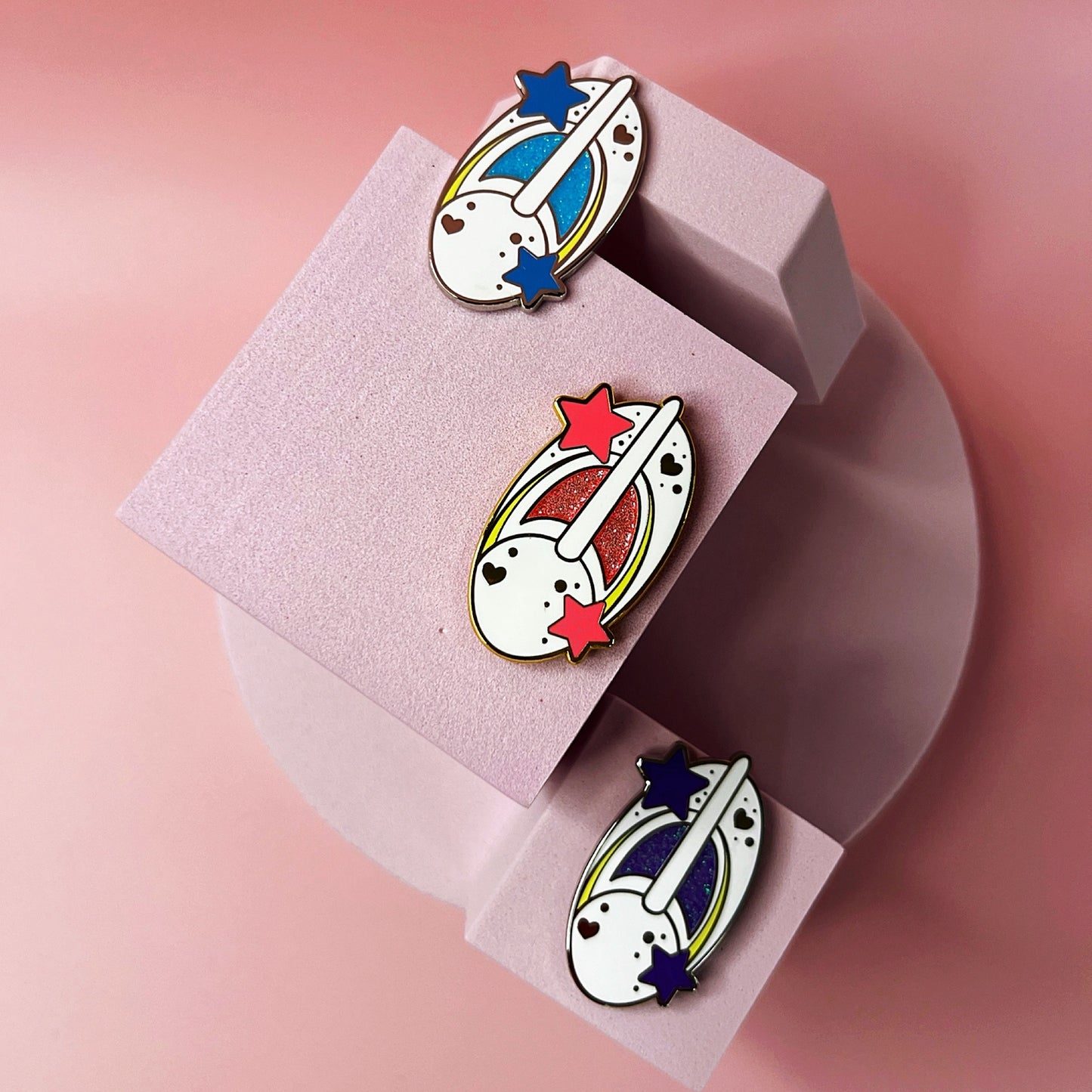 Magnetic B Cutie Com-Badge