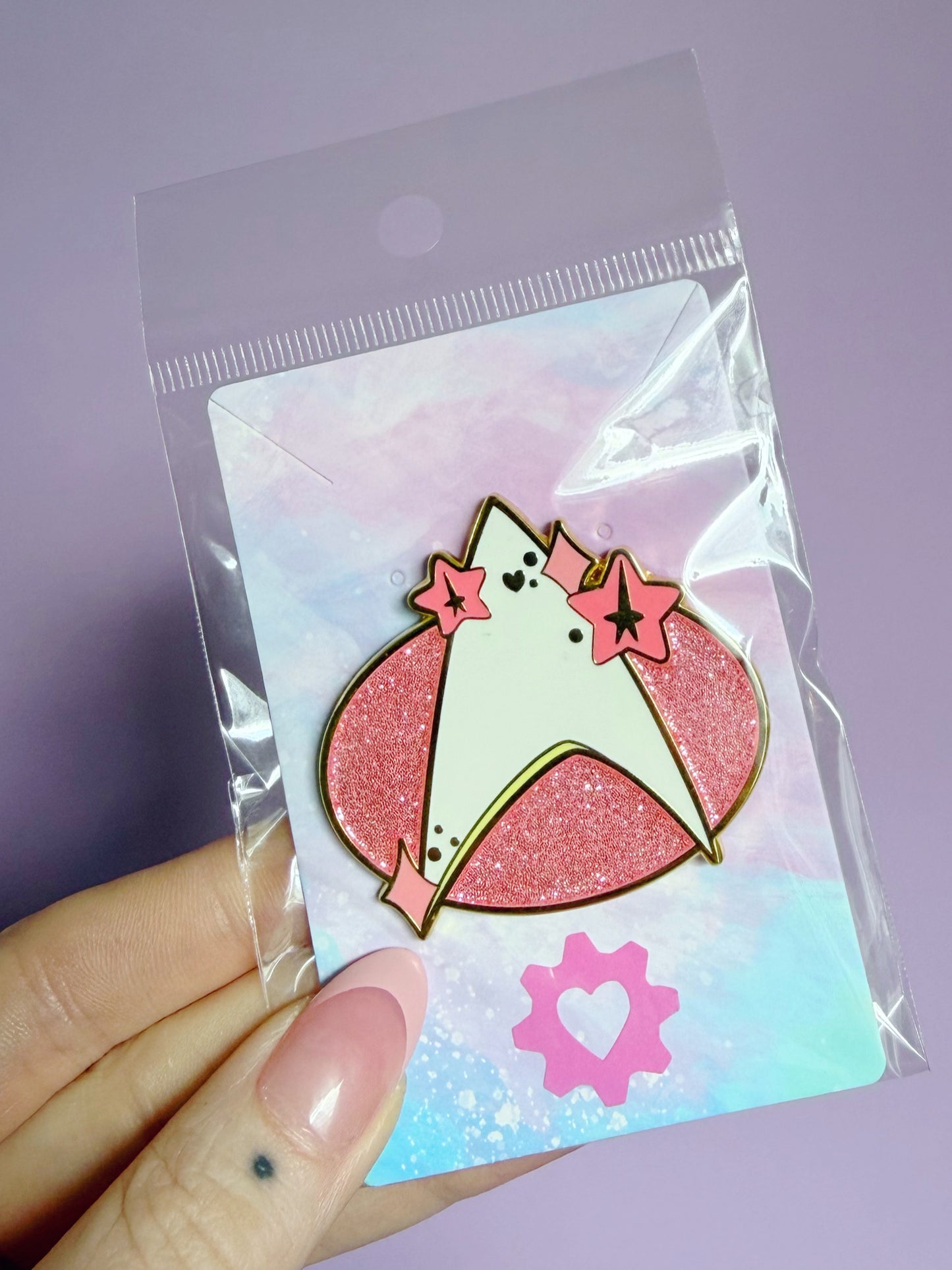 Pink Gen Magnetic Cutie Com-Badge