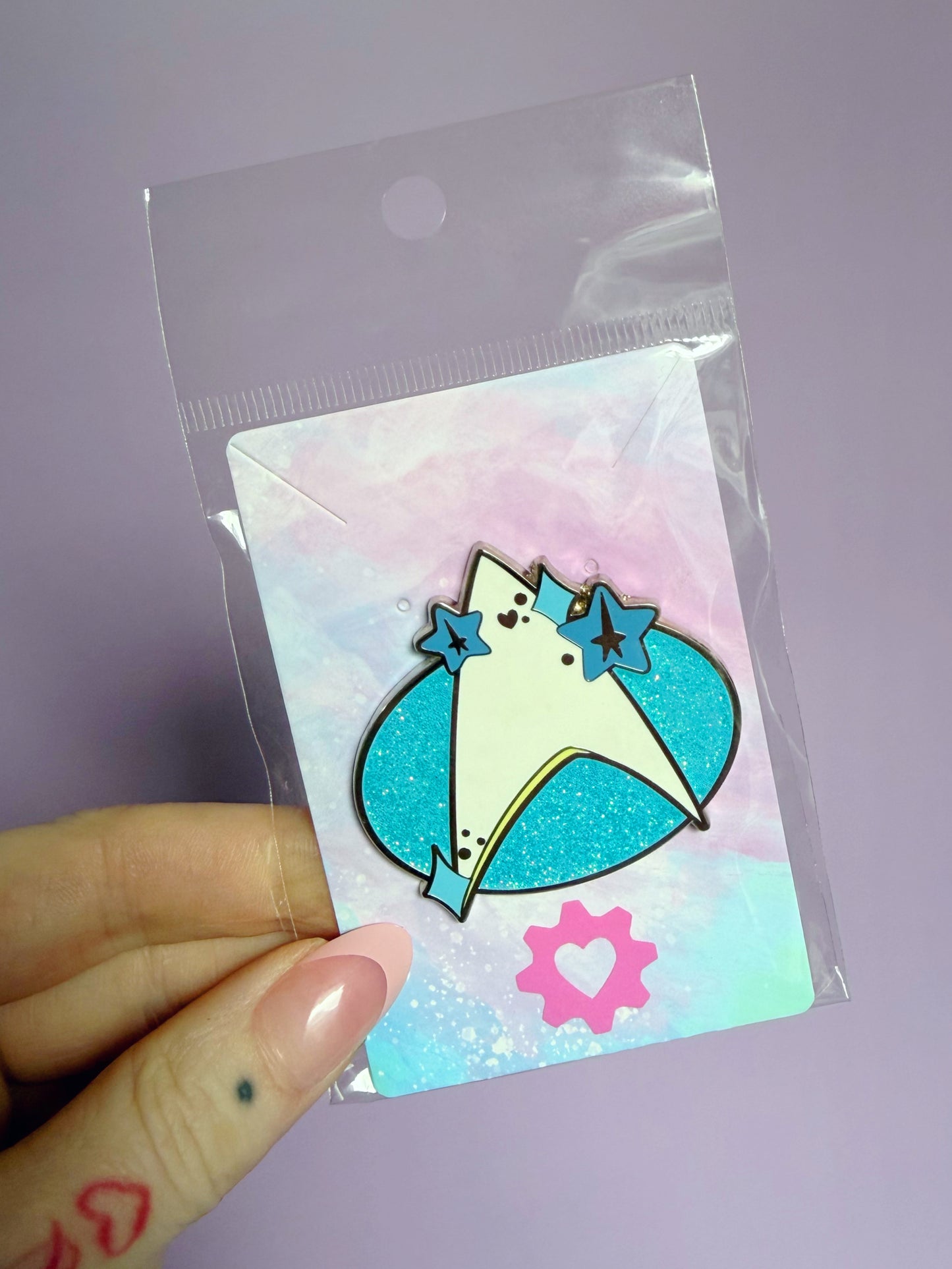 Blue Gen Magnetic Cutie Com-Badge