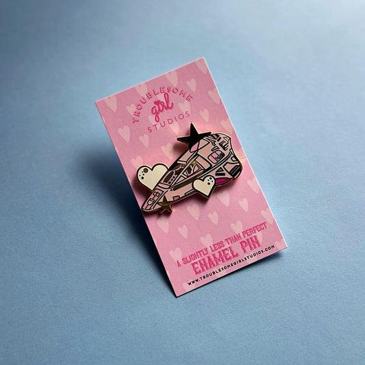 (B Grade) Delta Flyer Enamel Pin