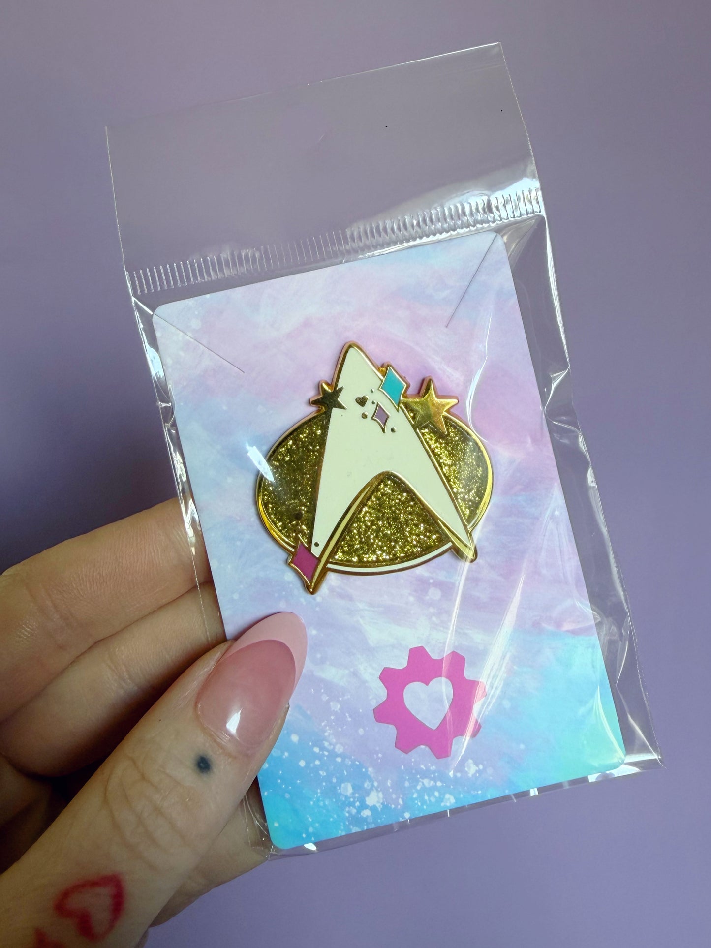 Gold Gen Com-Badge Enamel Pin